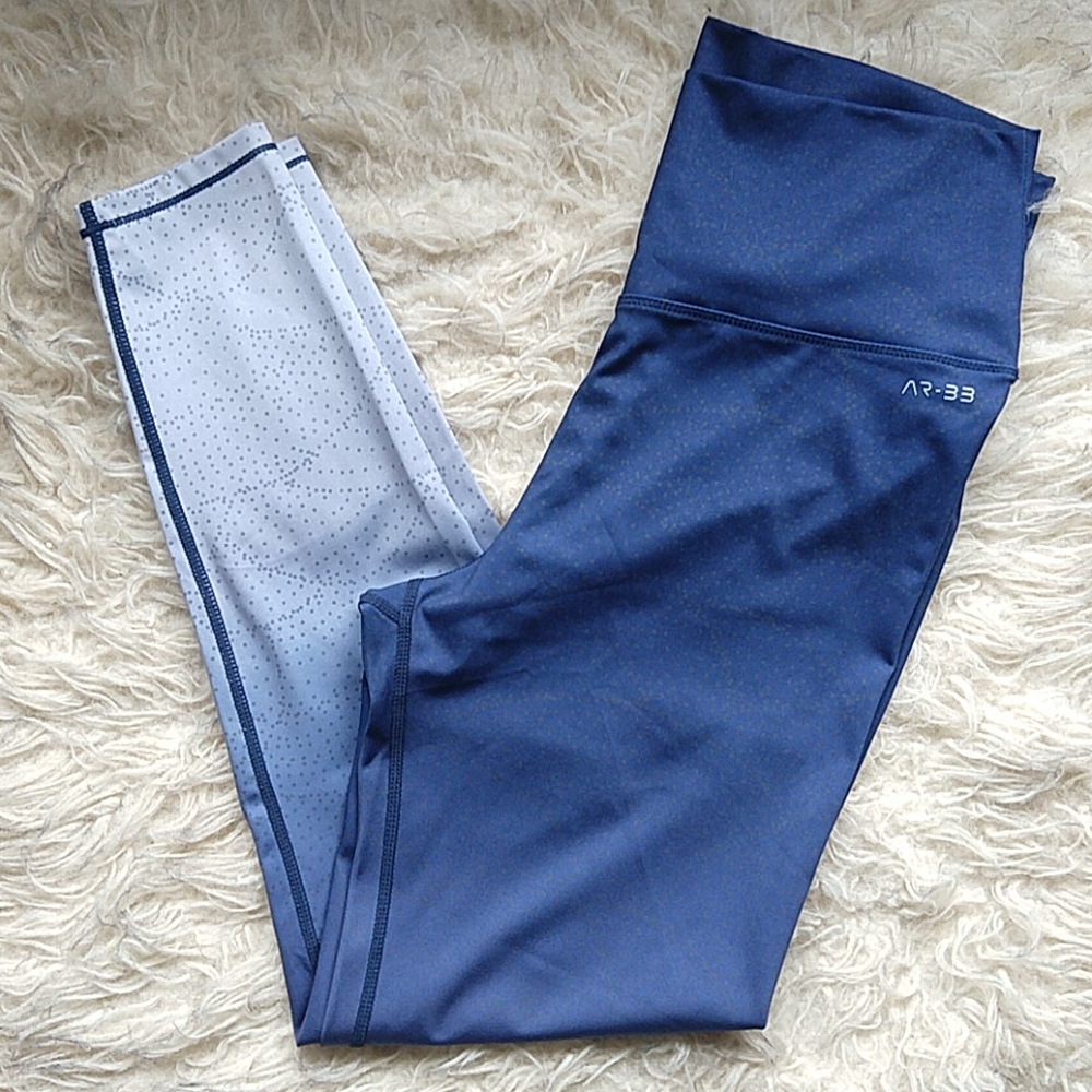 AR-33 High-Waist Ocean Blue Ombre Fade Athletic Yoga Legging L